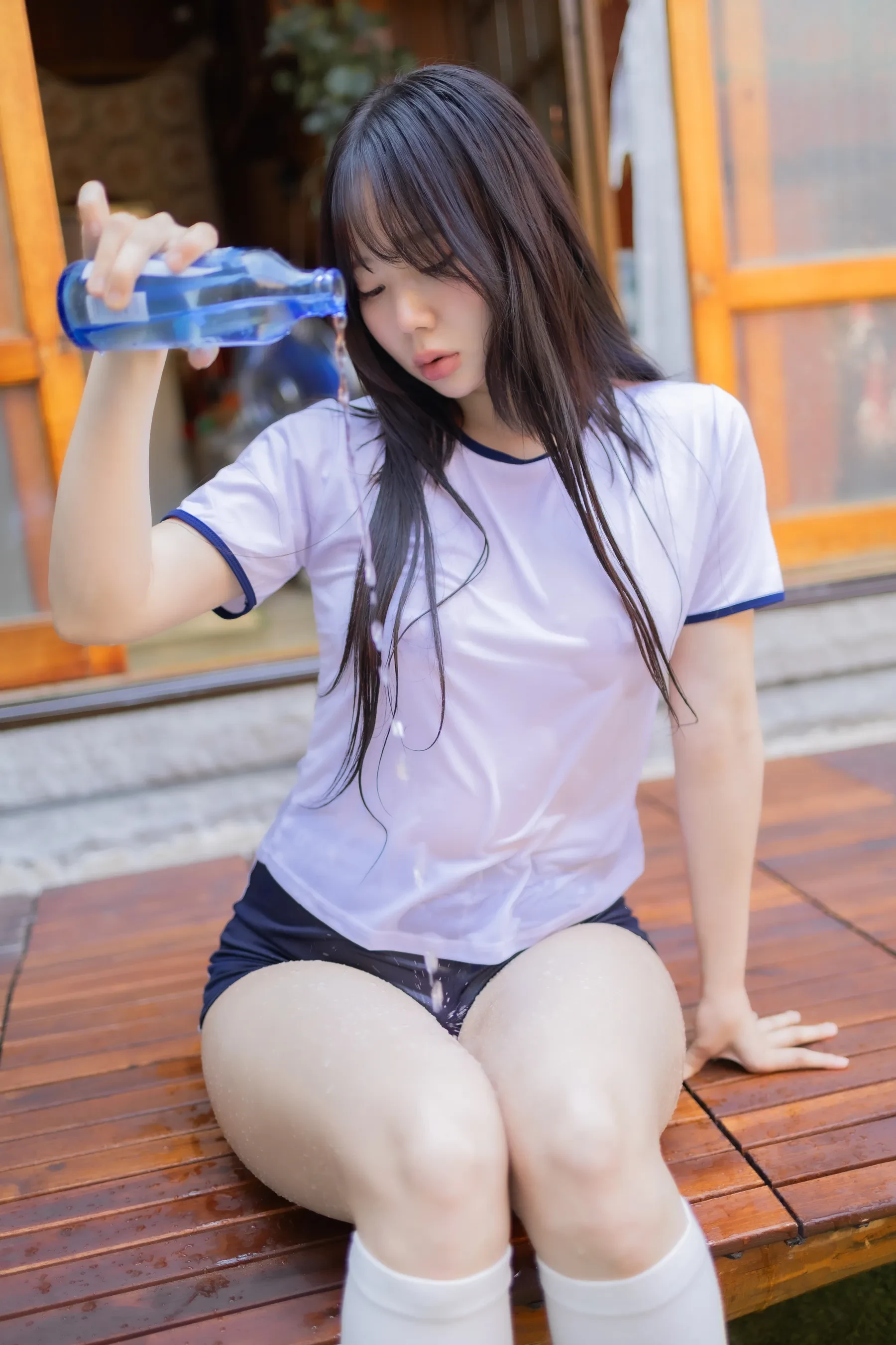 Myua (77)